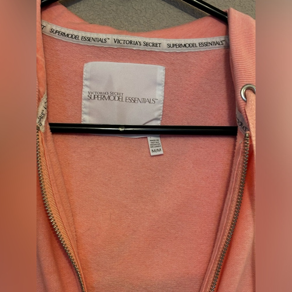 Victoria’s Secret Peach/Coral Glitter Rhinestone Hoodie Zip Up Sweater -… - Picture 4 of 8